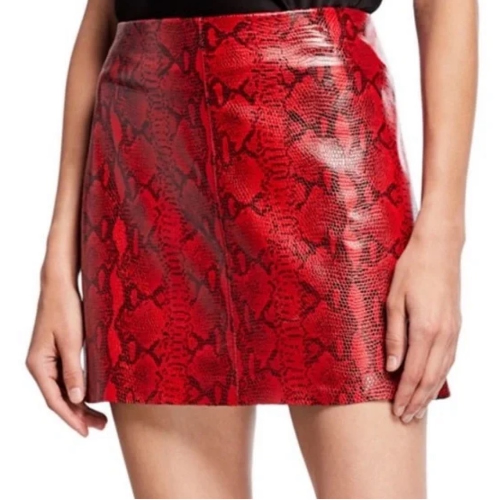 Alice + Olivia Elana 100% lamb leather Miniskirt SZ 10 red and black